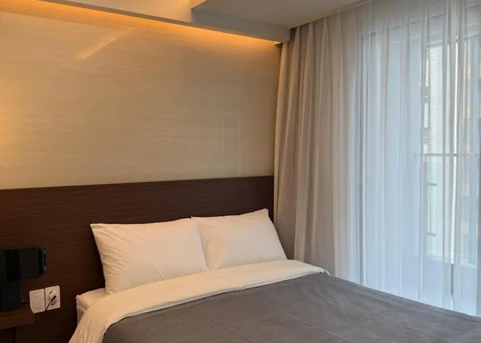Raviens Maison De Hotel