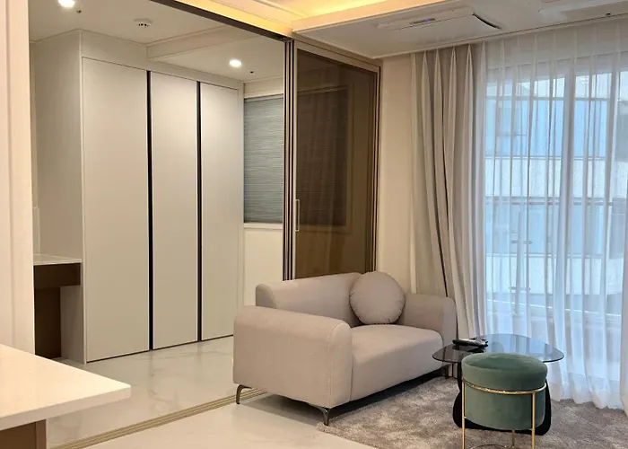 Hotel Raviens Maison De Busan
