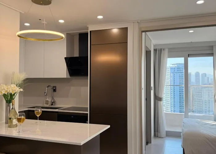 Raviens Maison De Hotel Busan