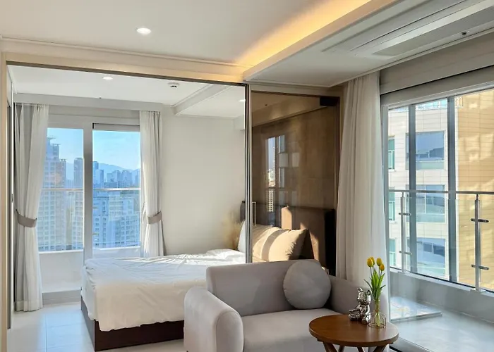 Raviens Maison De * Busan